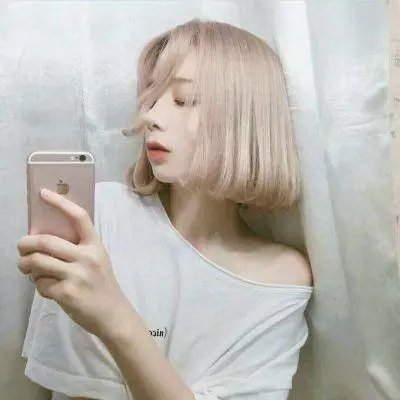 穿普拉达的女王